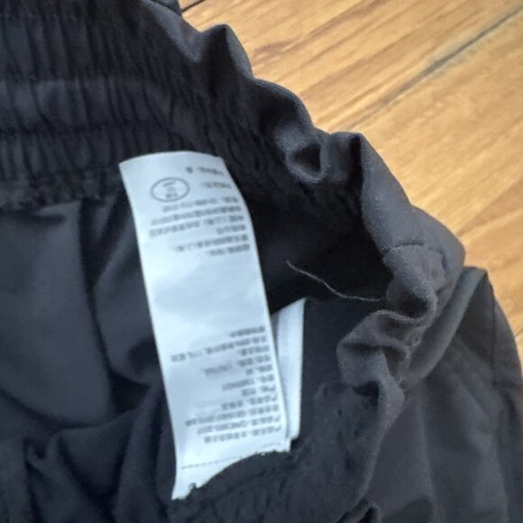 Abercrombie & Fitch Pants Black Cuffed Elastic Waist Minimalist High Waist SZ M - Picture 4 of 5